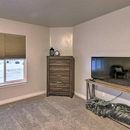 Cozy Anchorage Townhome Less Than Half Mile To Jewel Lake! Esterno foto