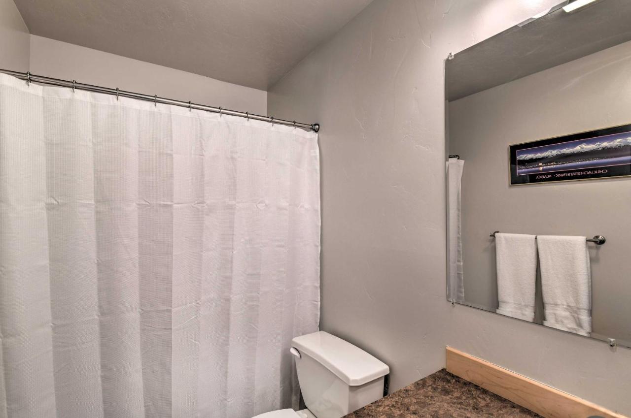 Cozy Anchorage Townhome Less Than Half Mile To Jewel Lake! Esterno foto