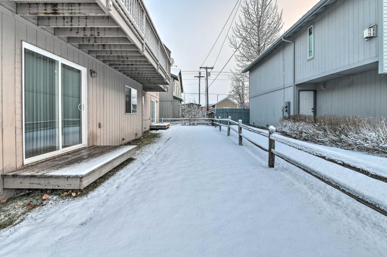 Cozy Anchorage Townhome Less Than Half Mile To Jewel Lake! Esterno foto